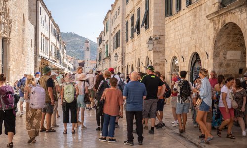 Dolazaka manje, noćenja više: Kako je protekla špica turističke sezone?
