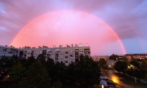 Pogledajte kako je zora jutros pozdravila Zagreb: Ovakva duga se rijetko viđa