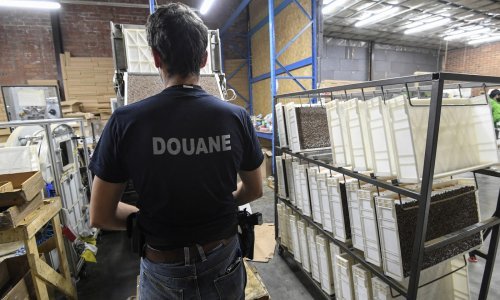 'Razina potrošnje ilegalnih cigareta u EU i dalje je zabrinjavajuća,  zločinačke mreže djeluju'