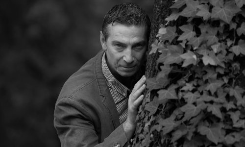 Krajem studenoga izlazi Massimov posljednji album, najavljuje ga balada 'Jugo'