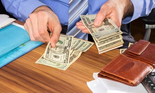 Američki proračunski deficit blizu 1,9 bilijuna dolara