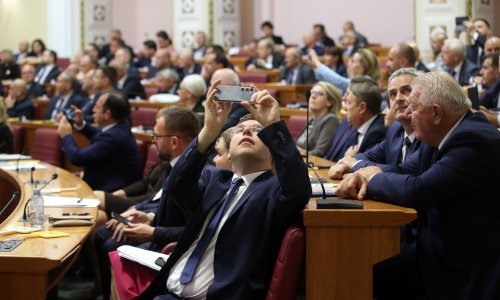 Evo gdje su smješteni saborski zastupnici, tko je kod privatnika, a tko u državnom stanu