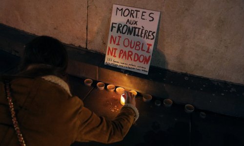 Osmero migranata poginulo u pokušaju prelaska kanala La Manche