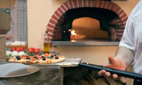 Njegova pizza postala je pravi hit, a recept je osmislio – ChatGPT