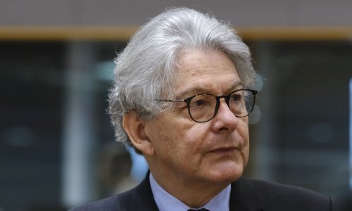 Berton podnio ostavku: Optužuje von der Leyen da mu je radila iza leđa