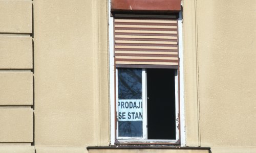 Mirovinsko prodaje stanove i kuću, cijene su itekako prihvatljive