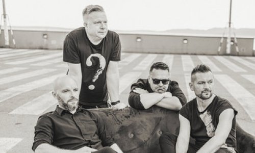 Vatra najavila akustični koncert u zagrebačkom Klubu kazališta Komedija