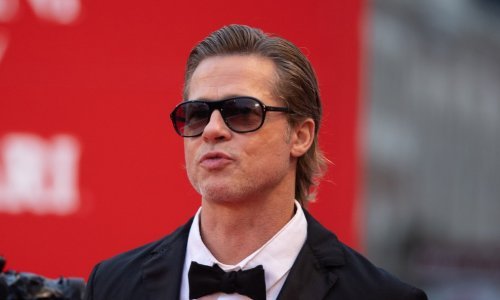 Osmijeh ih odaje: Ovo su brat i sestra holivudskog zavodnika Brada Pitta