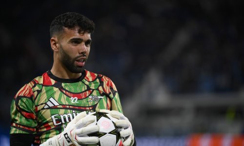 Golman Arsenala zaustavio penal pa obranio i 'odbijanac'; ovo mu je potez karijere