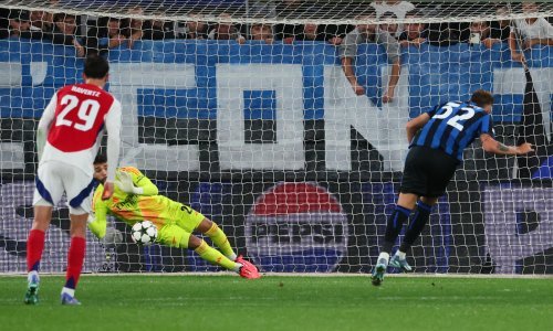 Remi Atalante i Arsenala! Raya spektakularnim obranama spasio Topnike