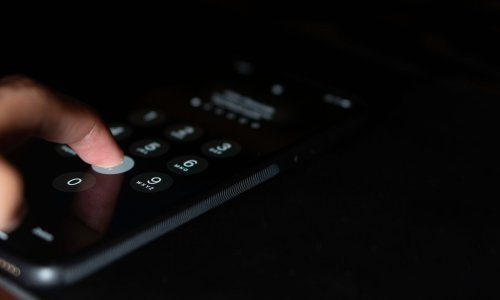 Netko vam je ukrao mobitel? Evo kako ćete ga zaključati na daljinu