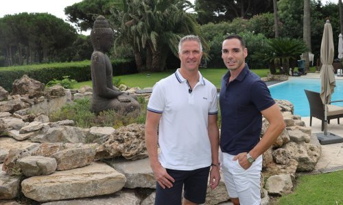 Brat Michaela Schumachera s dečkom uživa na luksuznom imanju, ali bivša žena ruši idilu