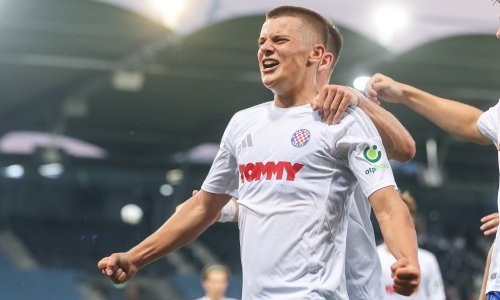 Pogledajte spektakularan gol Brune Durdova za vodstvo Hajduka i ludnicu na Poljudu