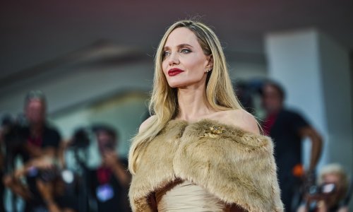 Transformacija koja je sve iznenadila: Angelina Jolie stvorila pomutnju odvažnom frizurom