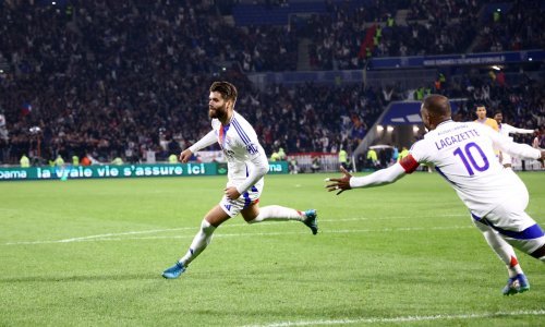 Ćaleta-Car zabio bivšem klubu u fenomenalnom derbiju između Lyona i Marseillea