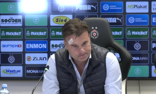 Trener Partizana se pojavio na konferenciji razbijene glave; koštao ga je poraz u derbiju