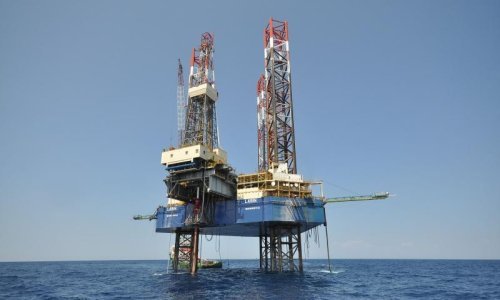 Tadić: Slovenci žele naša naftna i plinska polja