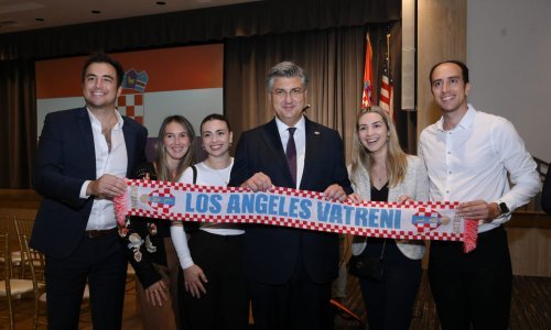 Plenković posjetio Hrvate u LA-u: 'Pokušat ćemo se povezati s američkim kompanijama'