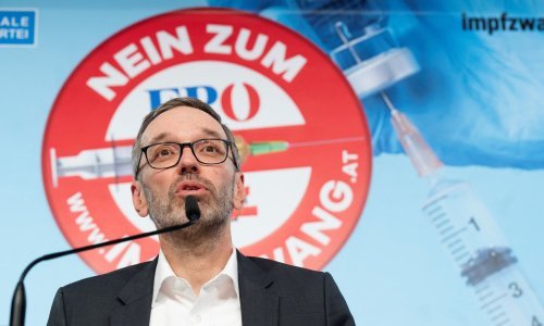 Austriji prijeti dramatični zaokret udesno: Prvi favorit izbora nadjenuo si je titulu koju je koristio - Hitler