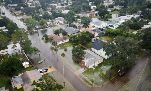 Raste broj žrtava smrtonosnog uragana, bez struje ostalo više od četiri milijuna ljudi