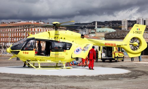 Planinar se na Velebitu otrovao jesenskim mrazovcem, spašen helikopterom