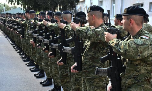 Upitan početak uvođenja vojnog roka