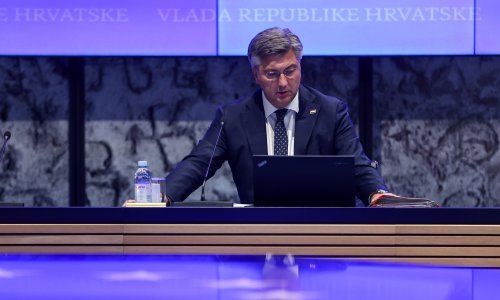 Vlada godinama zasjeda u NSK, za to ne plaća dodatne troškove