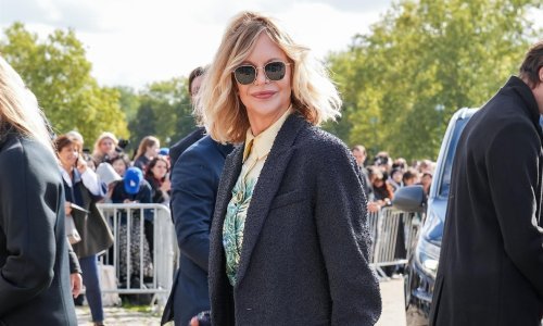 Ovako zanimljiv sako dugo nismo vidjeli, a legendarnoj plavuši sjajno pristaje