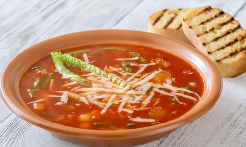 Topla juhica koja pruža utjehu: U Italiji slovi i kao 'prirodni penicilin'