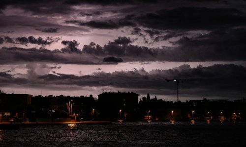 Dolazi ružna promjena vremena: Evo gdje prijete obilni pljuskovi praćeni grmljavinom