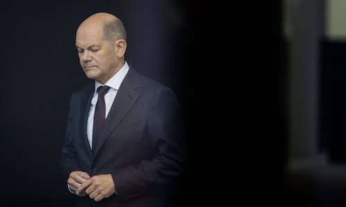 Scholz: Njemačka još uvijek nije ujedinjena, birači se okreću radikalnom nacionalizmu