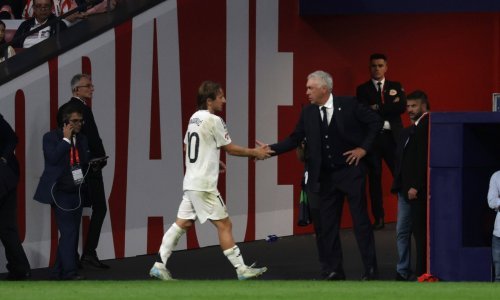 Ancelotti ponovno 'čuva Modriću leđa'; novinari su ga prozvali, a on je oduševio...