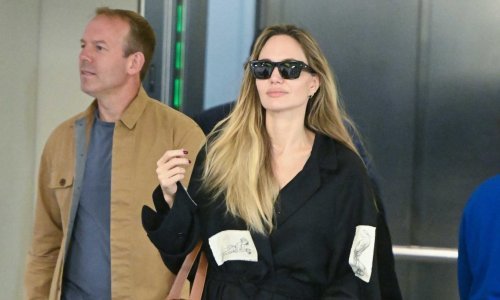 Angelina Jolie fura kaput od prošle godine, ali ima novu torbu koju žele baš svi