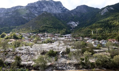 Užas u Jablanici: Među žrtvama i trudnica, ispod odrona pronađen zagrljen bračni par