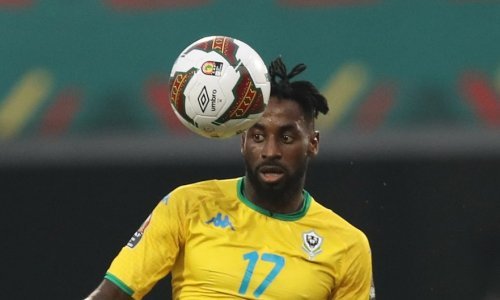 Istra 1961 dovela zvučno pojačanje; za Gabon je odigrao 77 utakmica