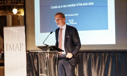 Vujčić: Hrvatska je već ostvarila znatne koristi od uvođenja eura