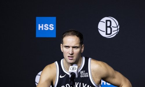 Bogdanović kao iz topa ispalio ime najpoznatije osobe čiji broj ima u mobitelu