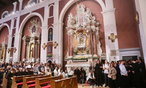 Crkva u Sinju proglašena bazilikom posebnim dekretom pape Franje