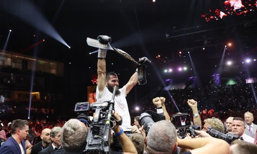 Boks dobio novog vladara u najboljem boksačkom meču današnjice