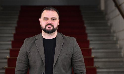 Hrvatski književnik Kristian Novak dobitnik nagrade Meša Selimović