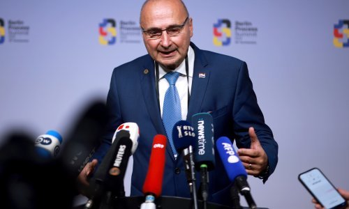 Grlić Radman naljutio Crnu Goru zbog izjave o Lori