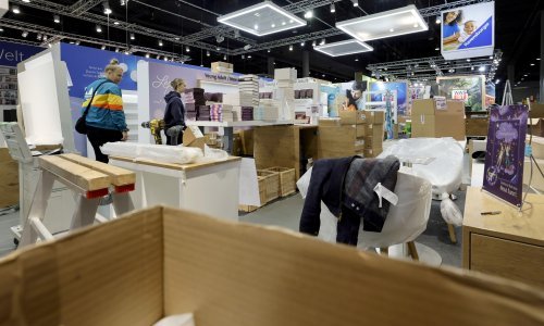 Uoči sajma u Frankfurtu izbio skandal: Talijani izbacili pisca koji je vrijeđao Meloni