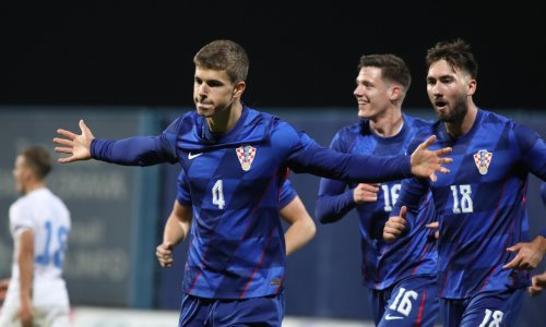 Pogledajte kako je Luka Vušković zabio za 3:2 vodstvo Hrvatske protiv Grčke
