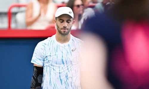 Neprepoznatljivi Borna Ćorić; u dva seta imao je 34 neprisiljene pogreške