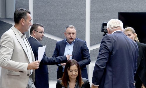 Burno na Odboru za obranu: Zbog Milanovićeve odluke HDZ-ovci srušili kvorum