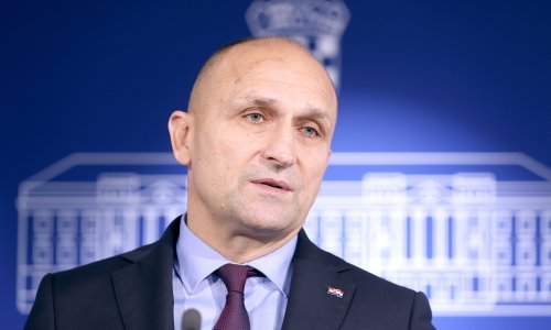 Anušić odgovorio Mađarima: Pa oni su vadili karte Velike Mađarske!