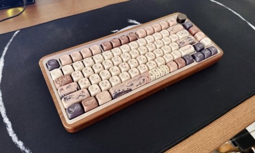 Elegancija drva na modernoj tipkovnici: Testirali smo Akko MU02