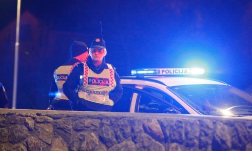 Mladi Splićanin oteo djevojku i nosio ilegalni pištolj