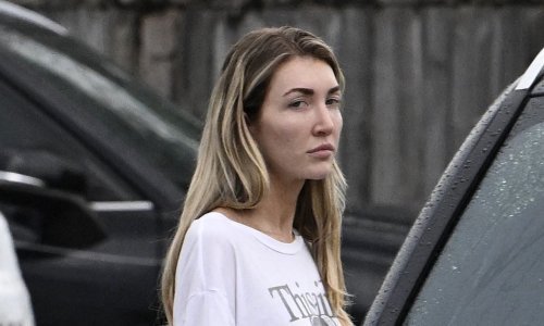 Djevojka Liama Paynea prvi puta u javnosti nakon njegove tragične smrti