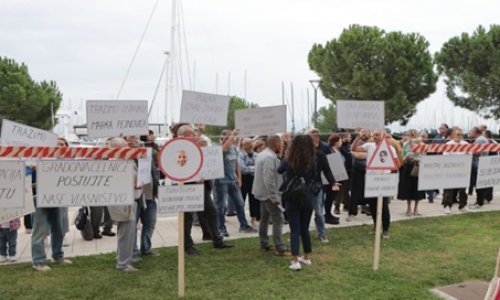 Grad Split ograničio promet na Marjanu, vlasnici zemljišta prosvjedovali